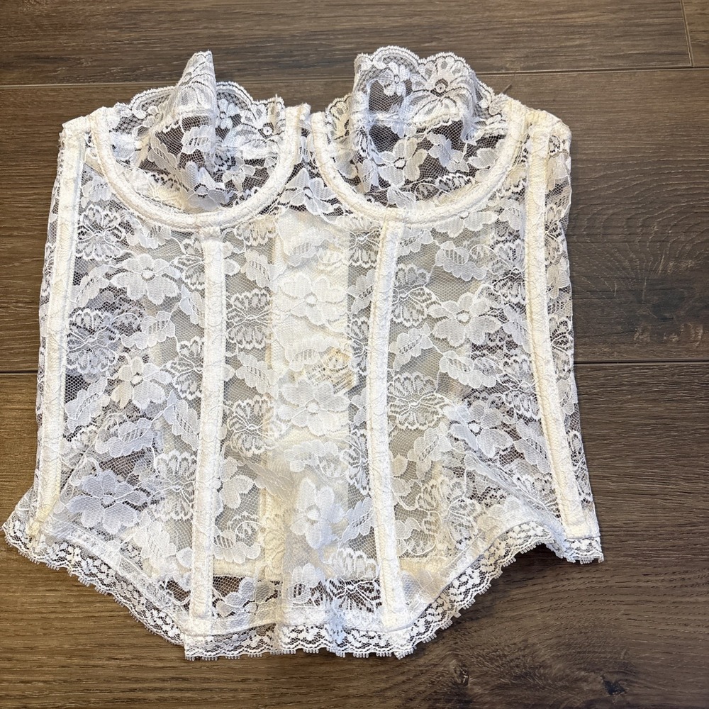 Gorgeous Vintage Dolores for Poirette 1990s Corset In Size 32 Medium Lace White